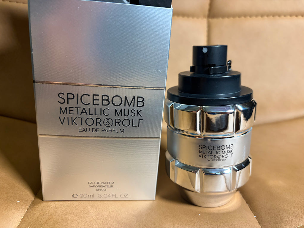 Viktor&Rolf Spicebomb Metallic Musk 90ML