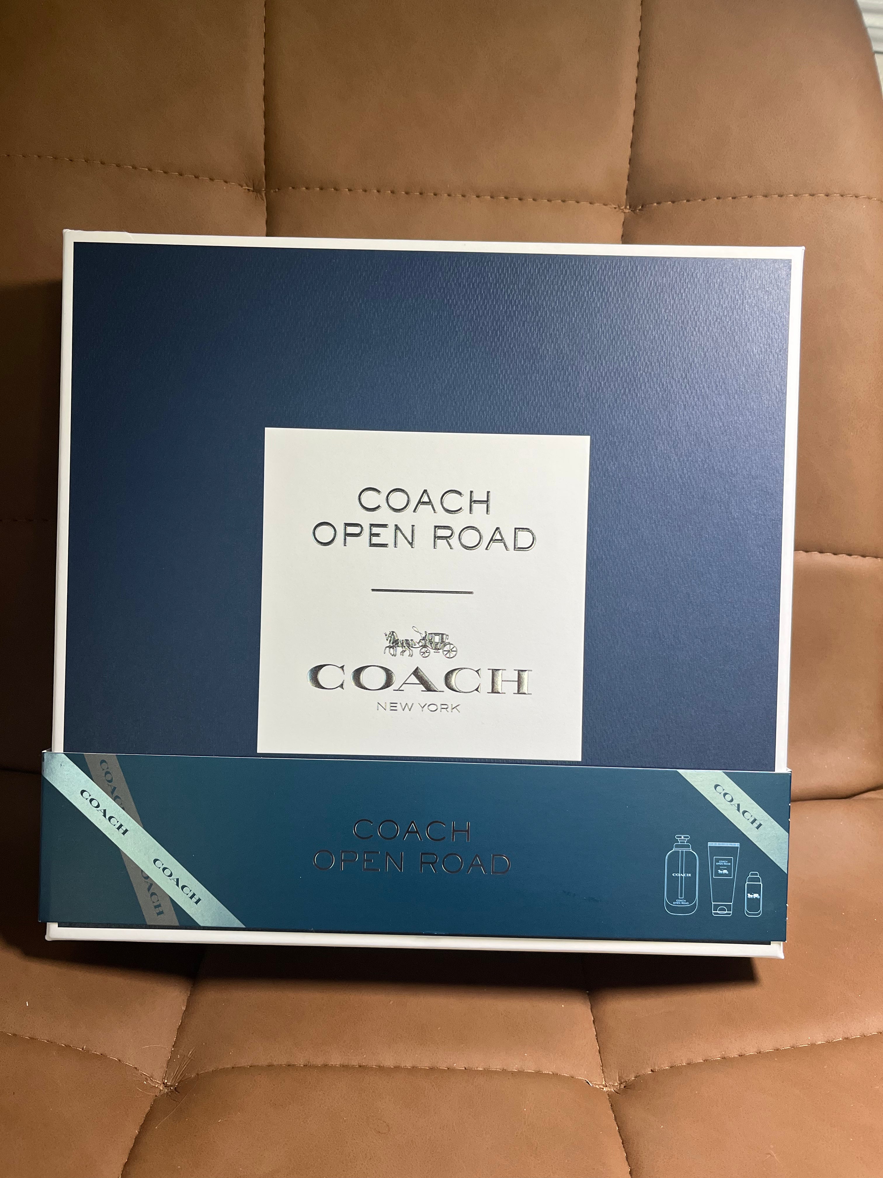 Coach Open Road gift set