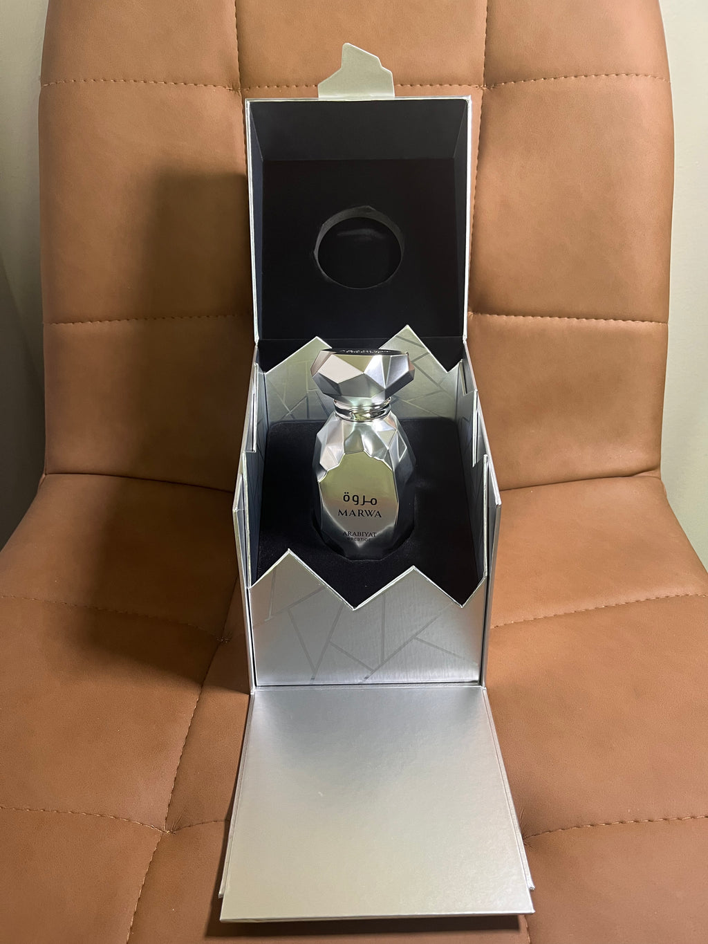 Arabiyat Prestige Marwa 100ML - LV Imagination Inspo